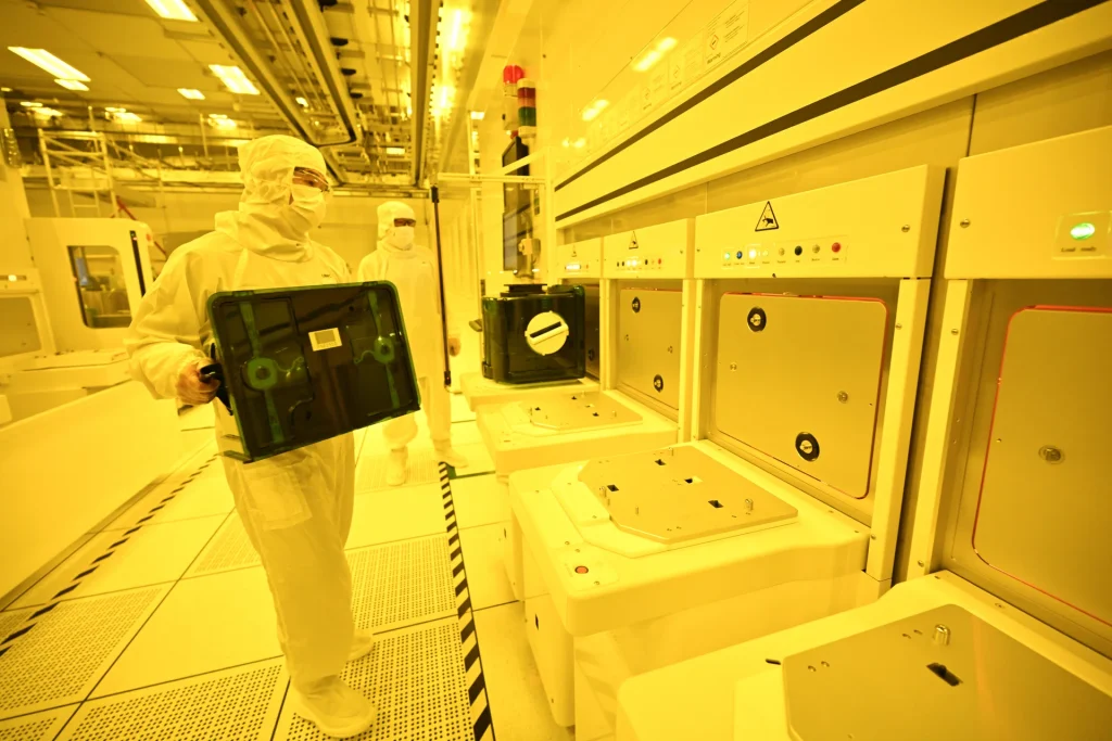 Singapore factory activity inches back to ‘limbo state’ while electronics PMI picks up pace