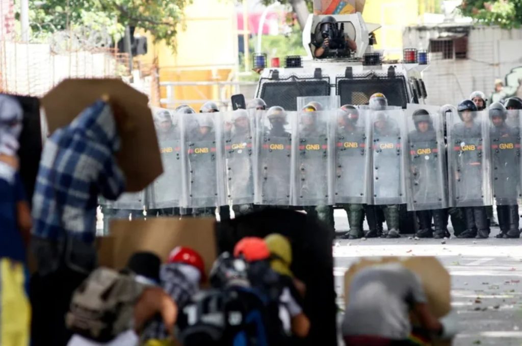 U.S. Strike on Venezuelan Cartel Ignites Caribbean Standoff