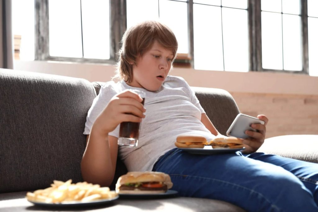 How Living with Obesity Impacts Mental Health, Self-Esteem, and Emotional Wellbeing