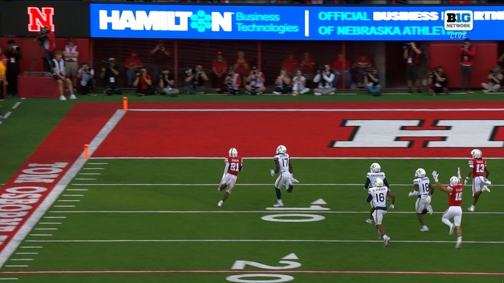 Emmett Johnson rushes for a 47-yard TD to give Nebraska a 7-0 lead vs. Akron