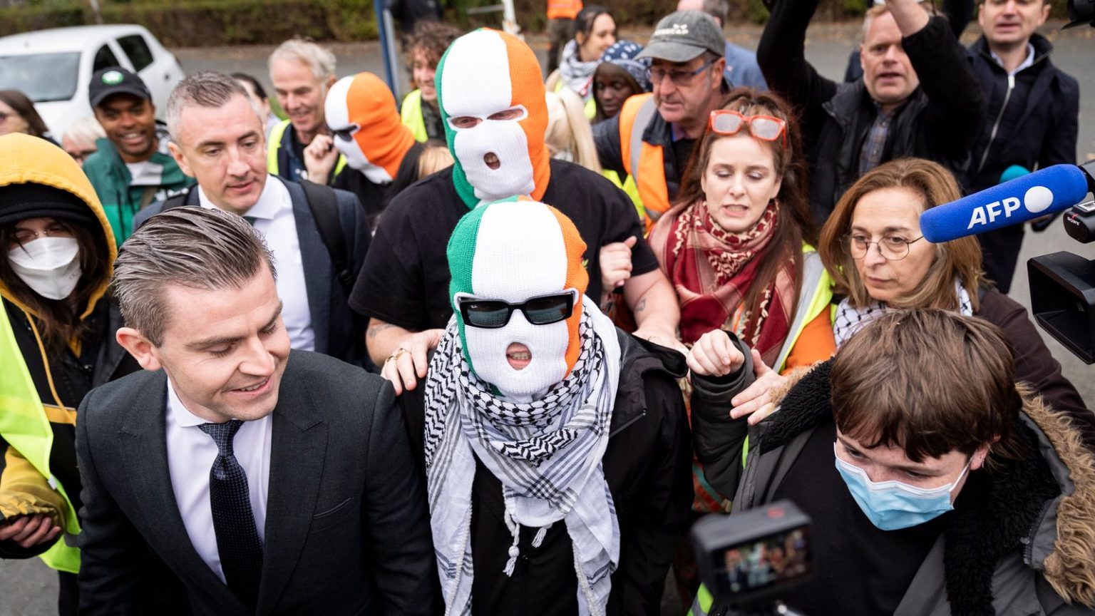 Terror charges against Kneecap rapper cannot continue, court says | Ents & Arts News