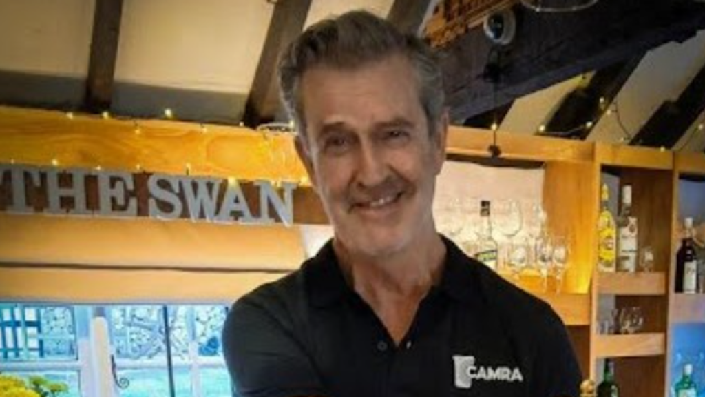 Hollywood star Rupert Everett spotted working behind bar of village pub | UK News
