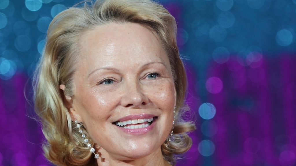 Pamela Anderson leads the way for women who choose to go makeup free