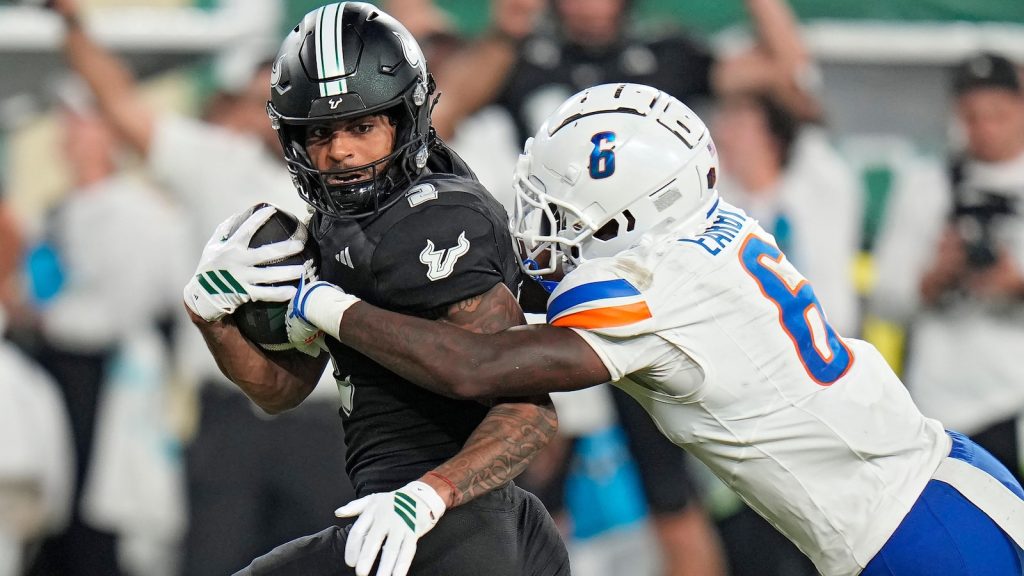 College Football picks: USF bidding for Group of Five supremacy as it heads to Swamp to face Gators
