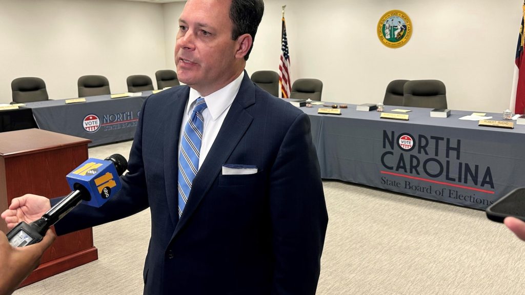 Judge OKs settlement in North Carolina voter registration lawsuit by Justice Department