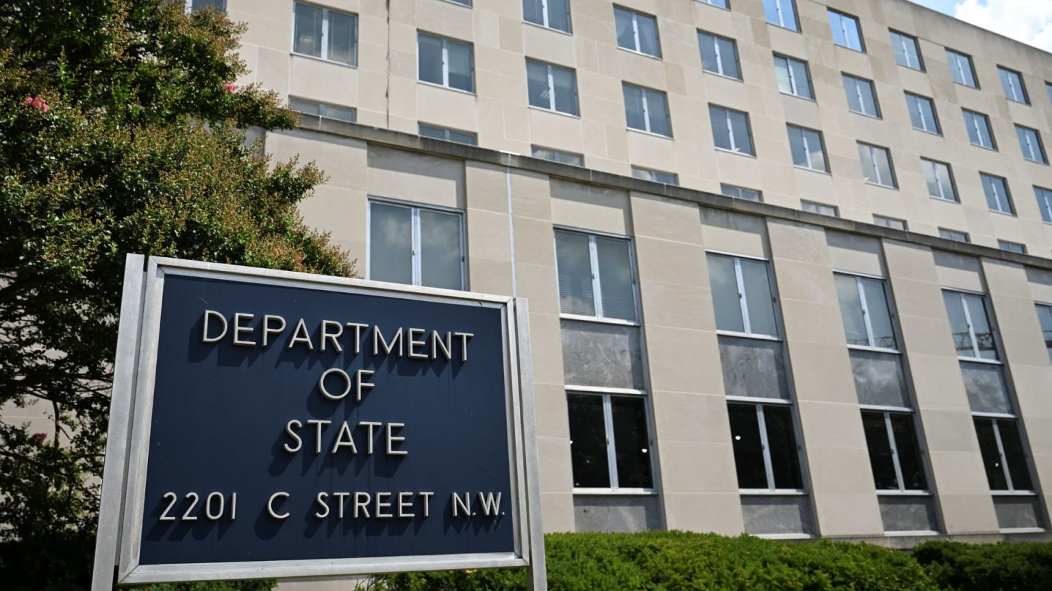 U.S. warns Hamas planning attack on Palestinian civilians