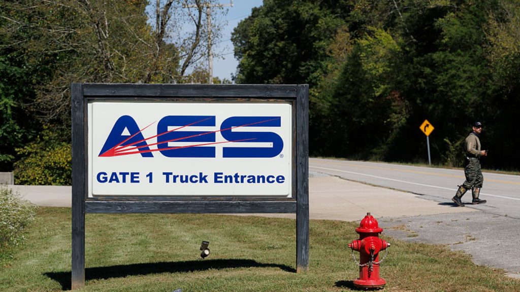 Blast at Tennessee explosives plant leaves multiple dead, others missing