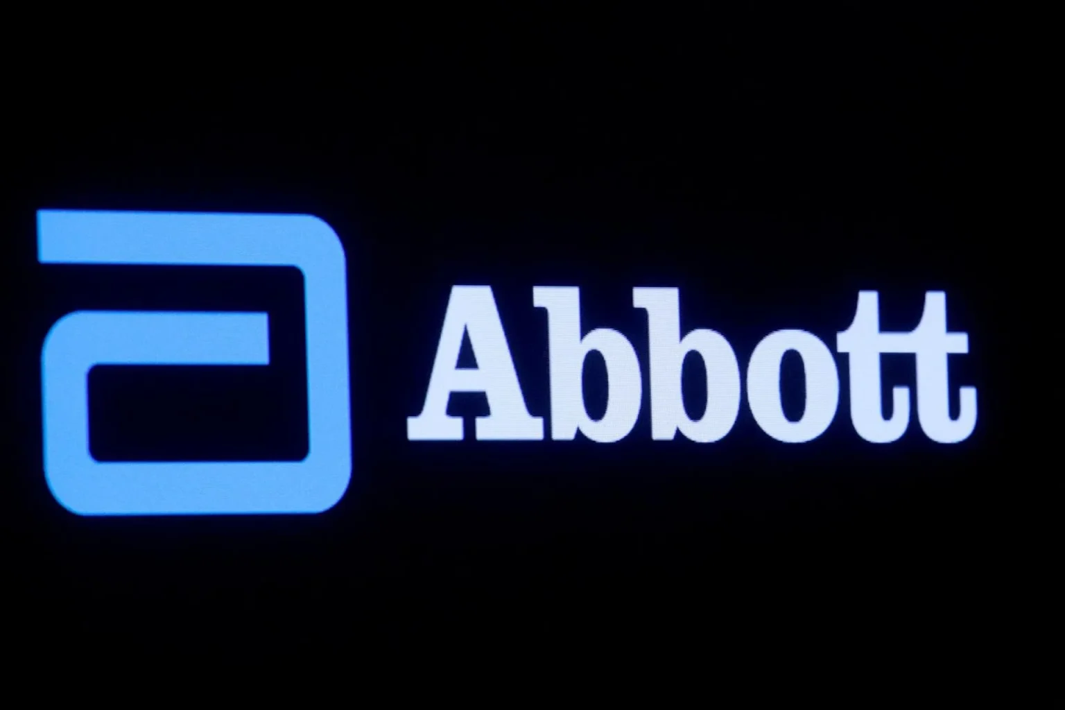 Abbott posts higher quarterly revenue on strong medical device demand