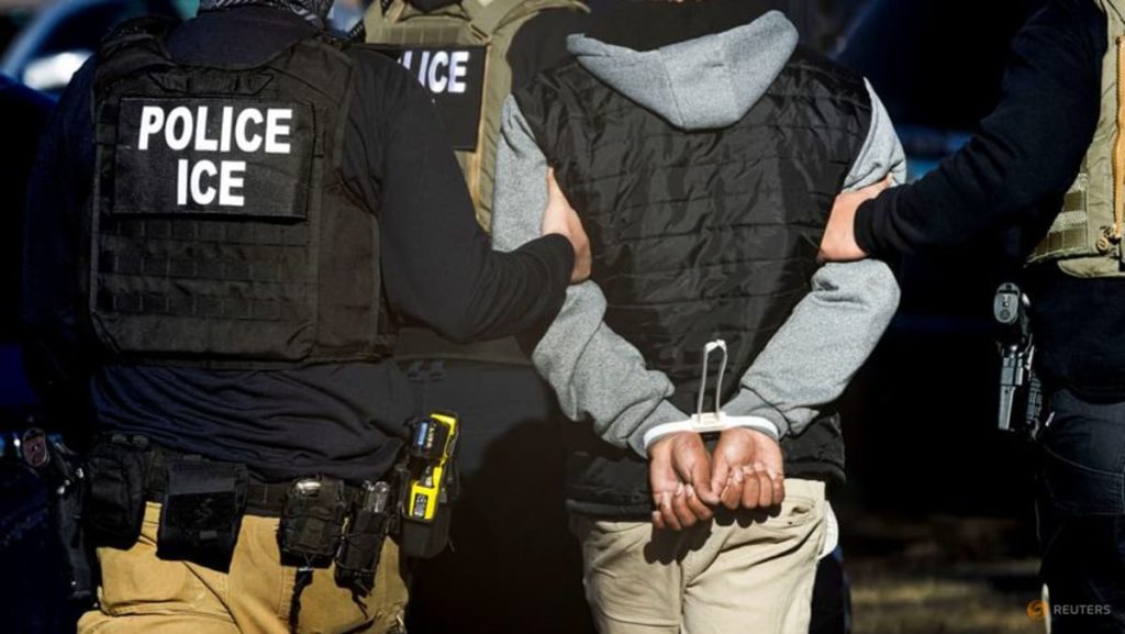 Apple removes ICE tracking apps after pressure by Trump administration