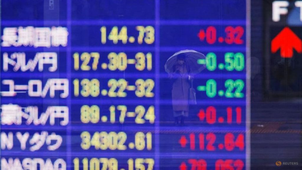 Foreign money spurs wilder twists in Japan’s sedate bond yield curve