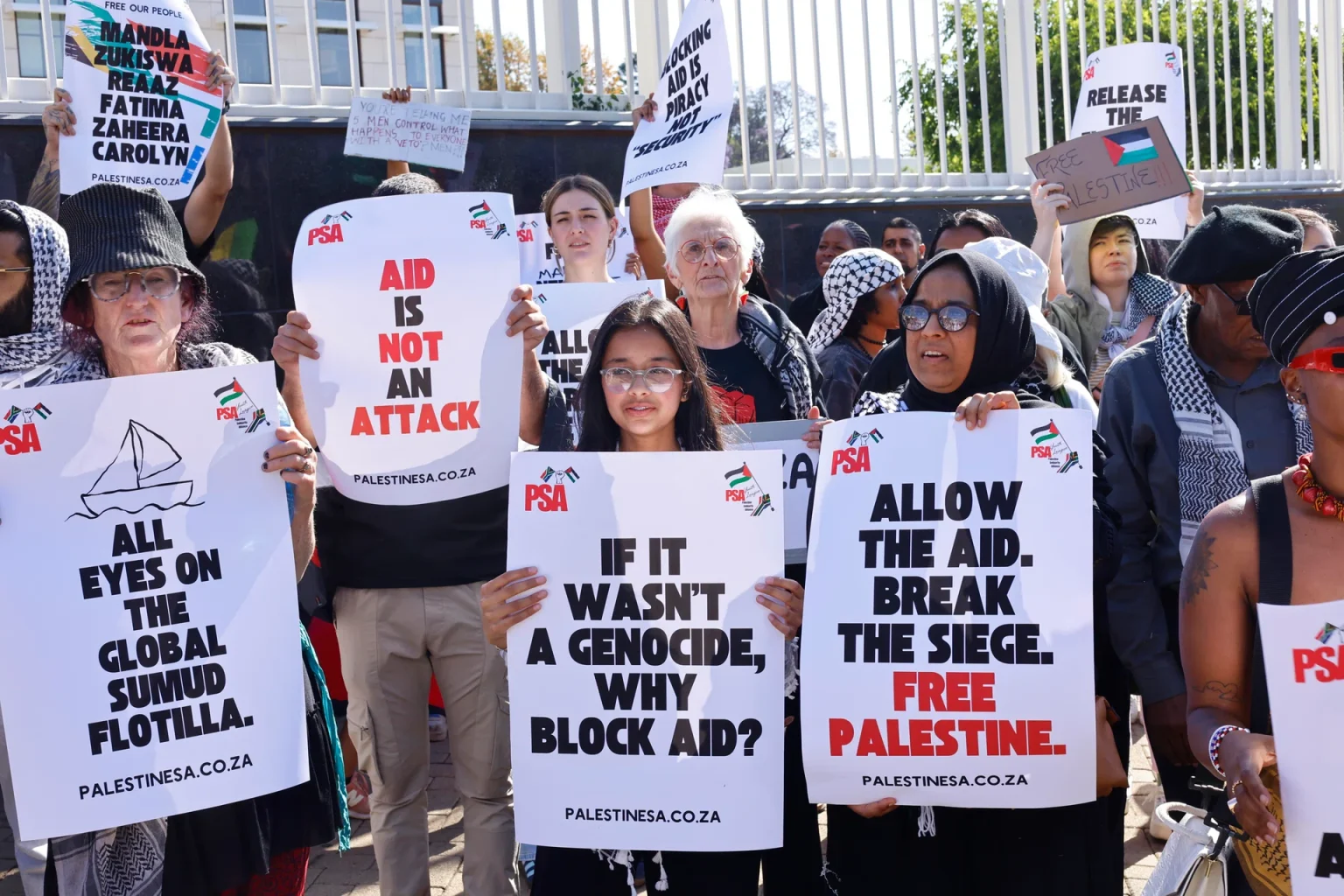 Hamas agrees to release Israeli hostages but sets conditions