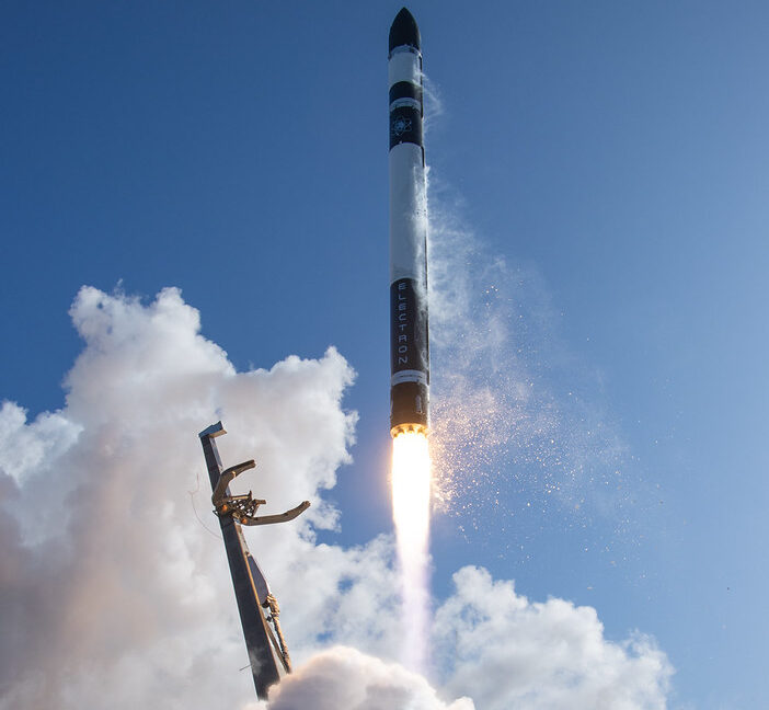 Rocket Report: Alpha explodes on test stand; Europe wants a mini Starship