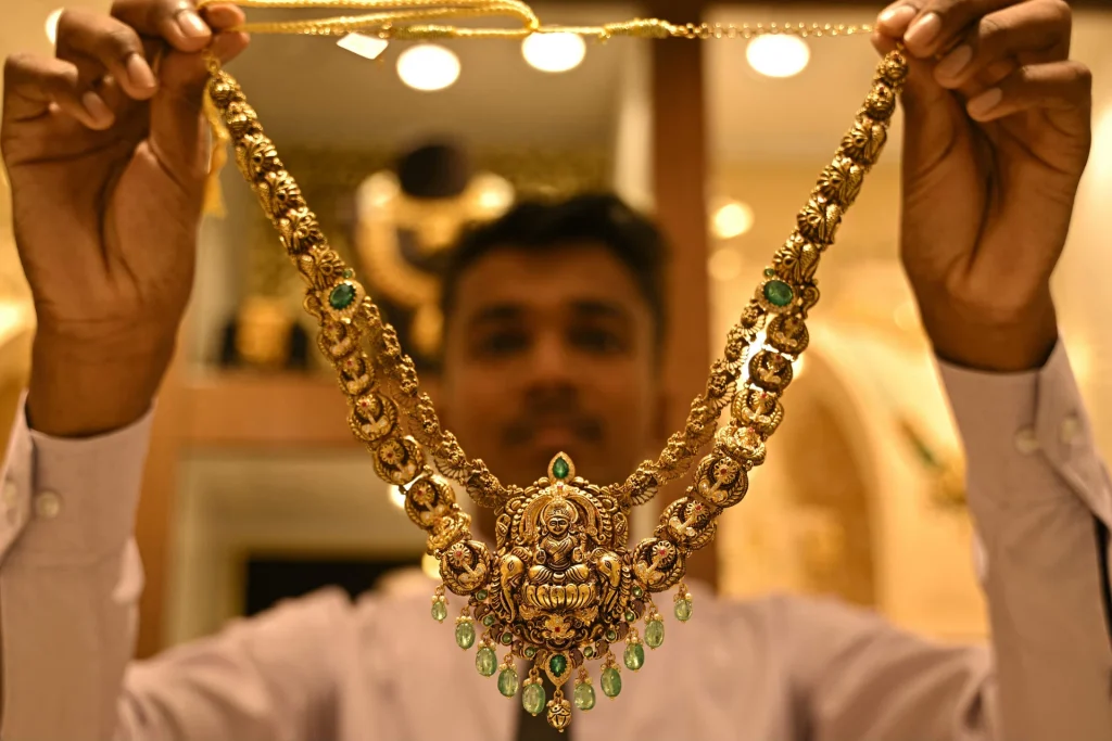 Gold boom swells Indian household stock to almost US$3.8 trillion