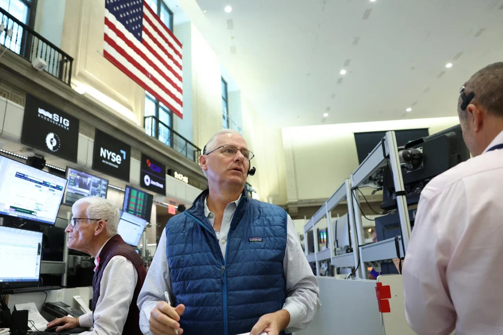 US: Wall St opens higher as rate-cut hopes drive momentum