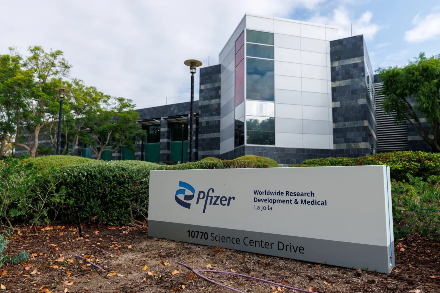 The Pfizer-Trump deal: A new chapter in drug pricing or political theatre?