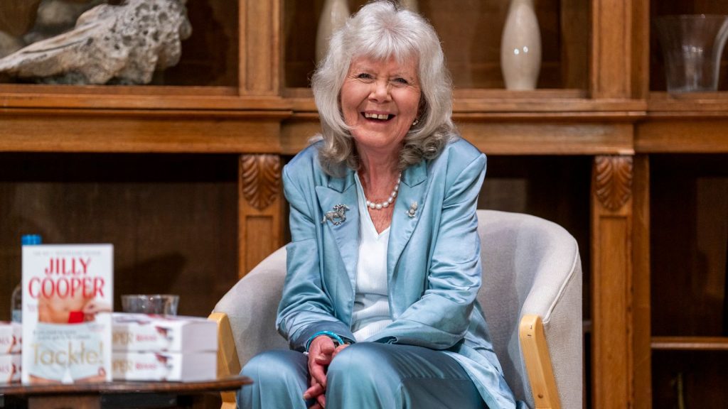 Author Dame Jilly Cooper has died | UK News