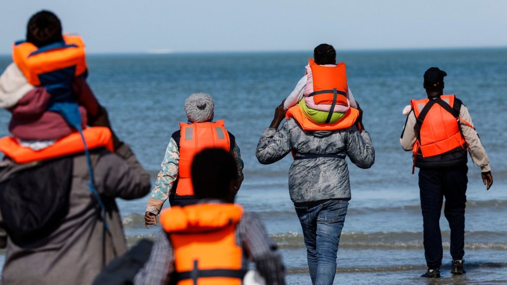 No ‘golden ticket’ for refugees as Starmer to cut family reunion and settlement rights | Politics News