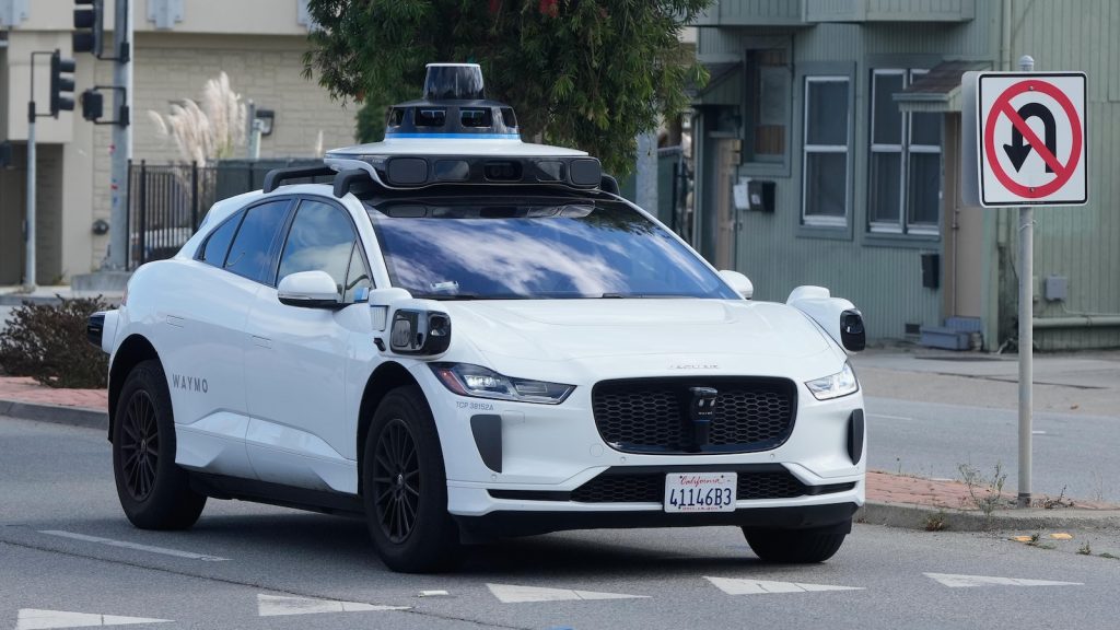 Waymo plans to bring its driverless taxis to London in 2026