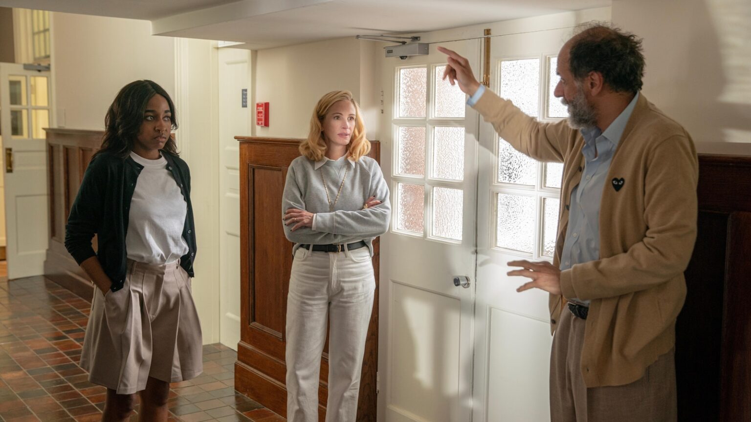 Julia Roberts, Andrew Garfield and Ayo Edebiri on sex, lies and academics in ‘After the Hunt’