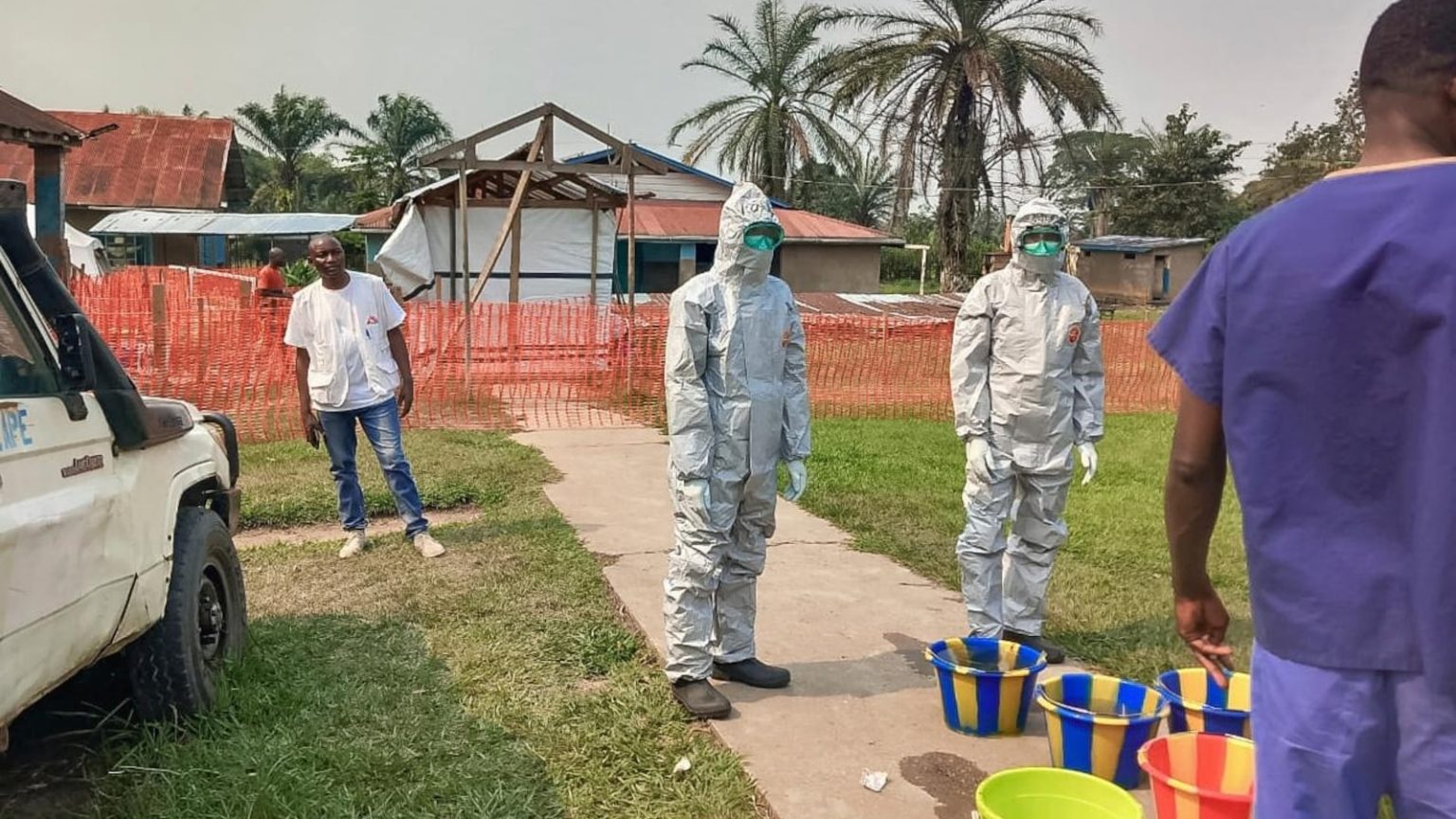 Ebola outbreak in southern Congo shows signs of containment with no new cases, WHO reports
