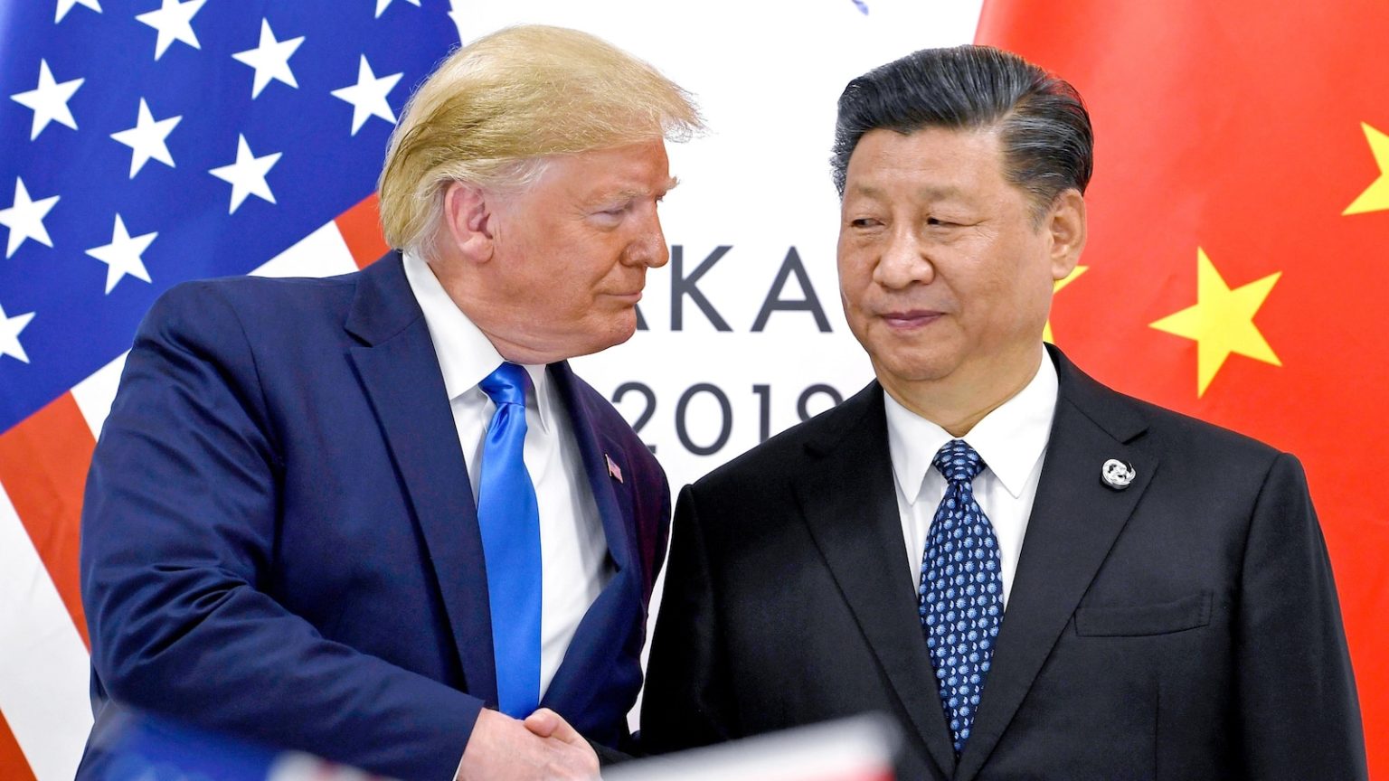 China shows no sign of backing down; calls for US to withdraw tariff threat