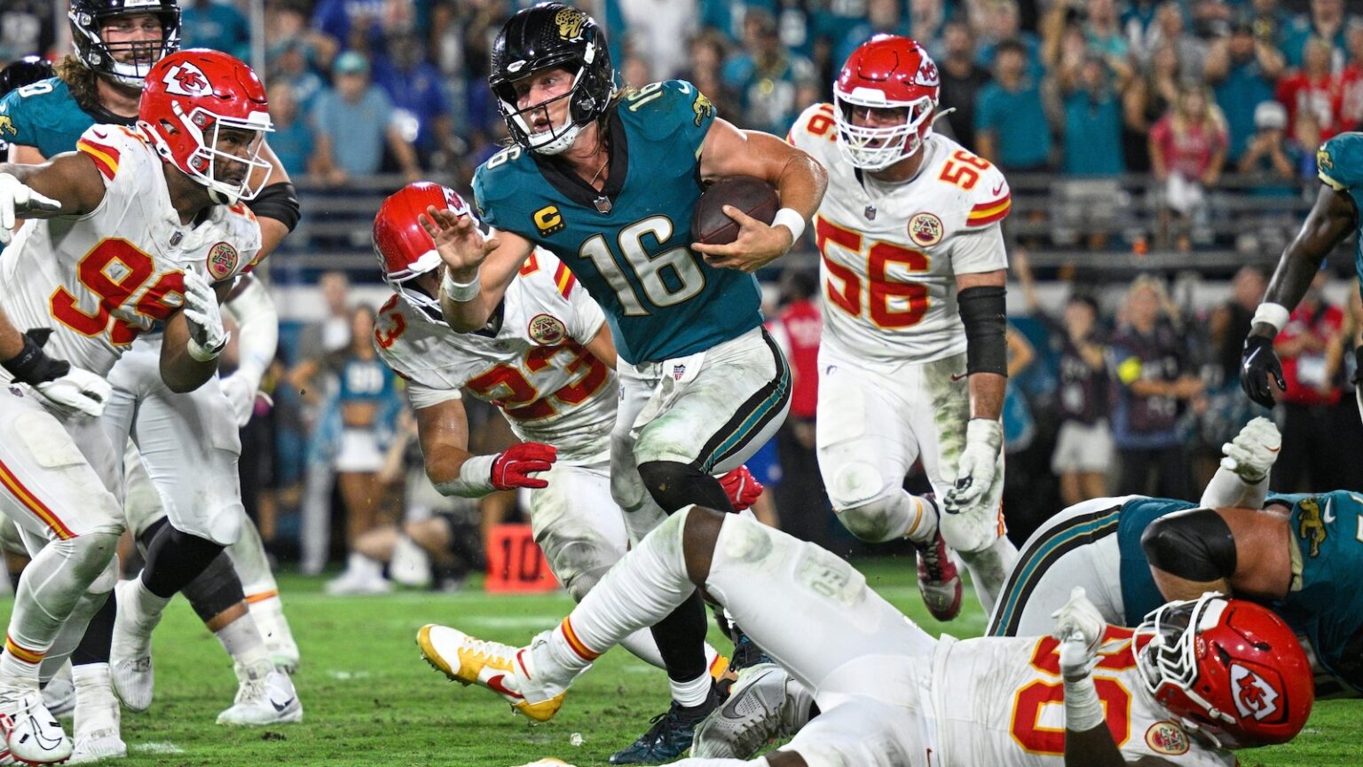Jaguars counting on more heart-pounding plays than head-scratching ones from QB Trevor Lawrence