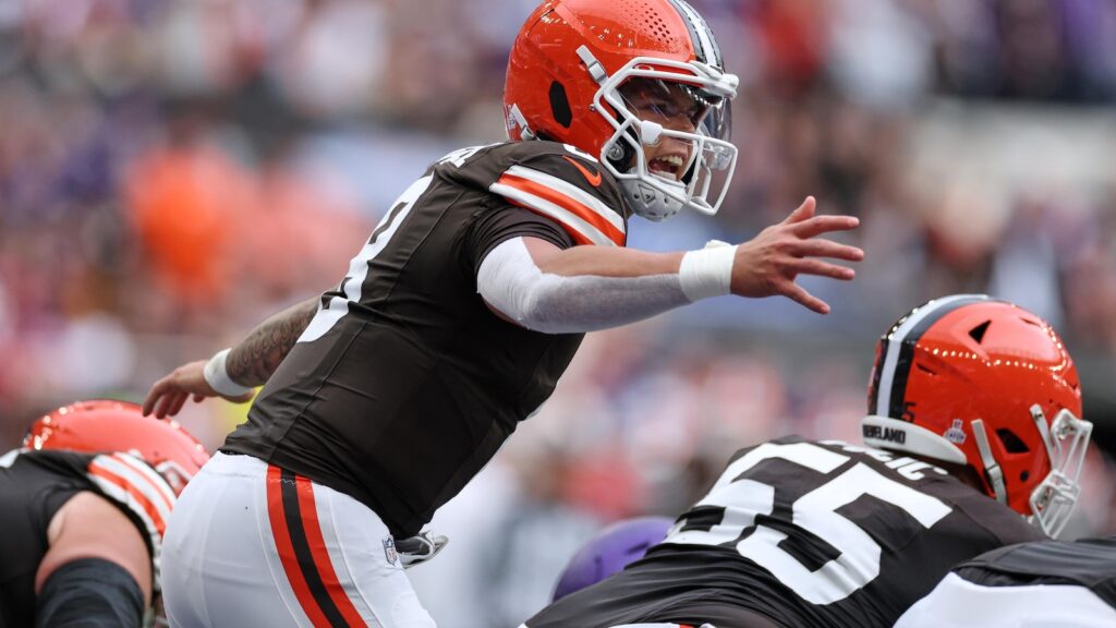 Rookie Dillon Gabriel shows promise as Browns lose to Vikings in his first start