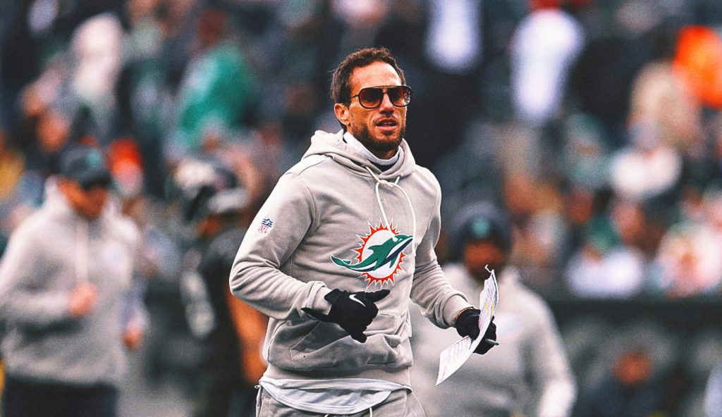 Chargers Hire Former Dolphins Head Coach Mike McDaniel as OC