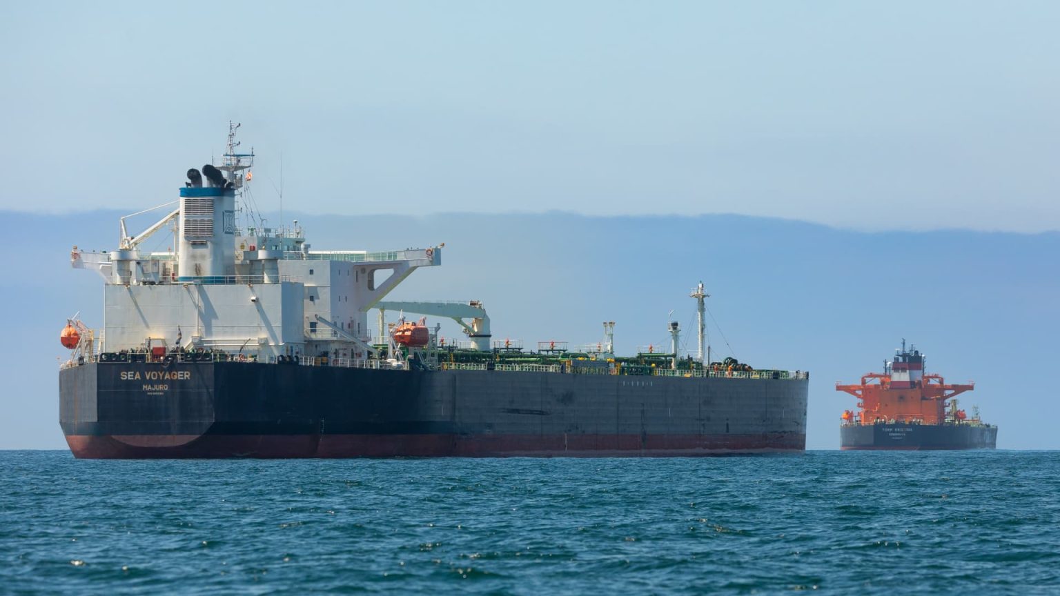 Oil jumps 2% as Israel expands Lebanon offensive, rattling ceasefire hopes