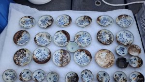 Norway recovers porcelain, chandeliers from 18th century shipwreck