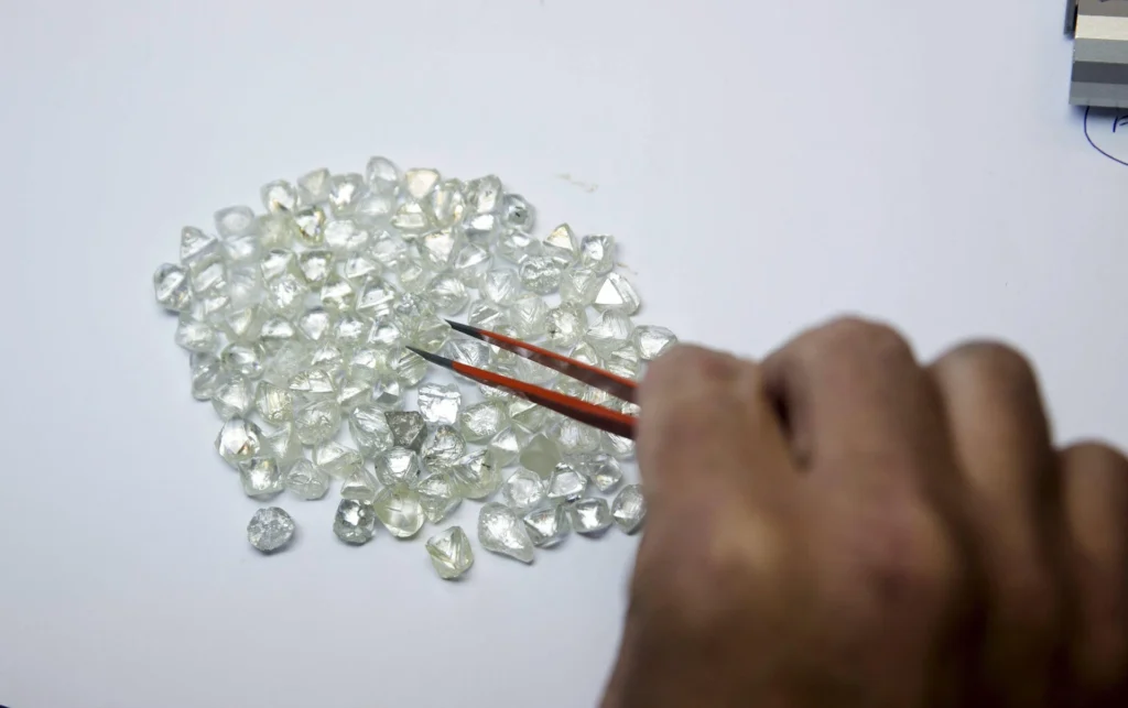 Japanese shoppers driving up jewellery sales to a record