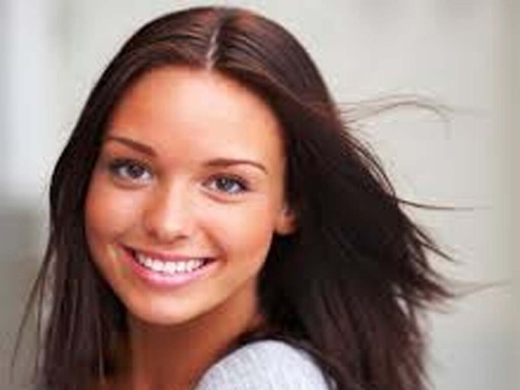 How To Look Good Without Makeup