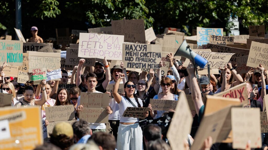 Protest in Kyiv after Zelenskyy ousts defense minister