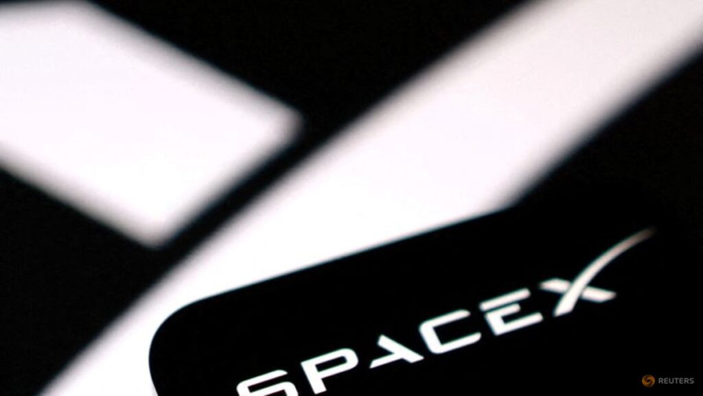 Short sellers notch $15.5 billion profit as SpaceX shares slip -Ortex