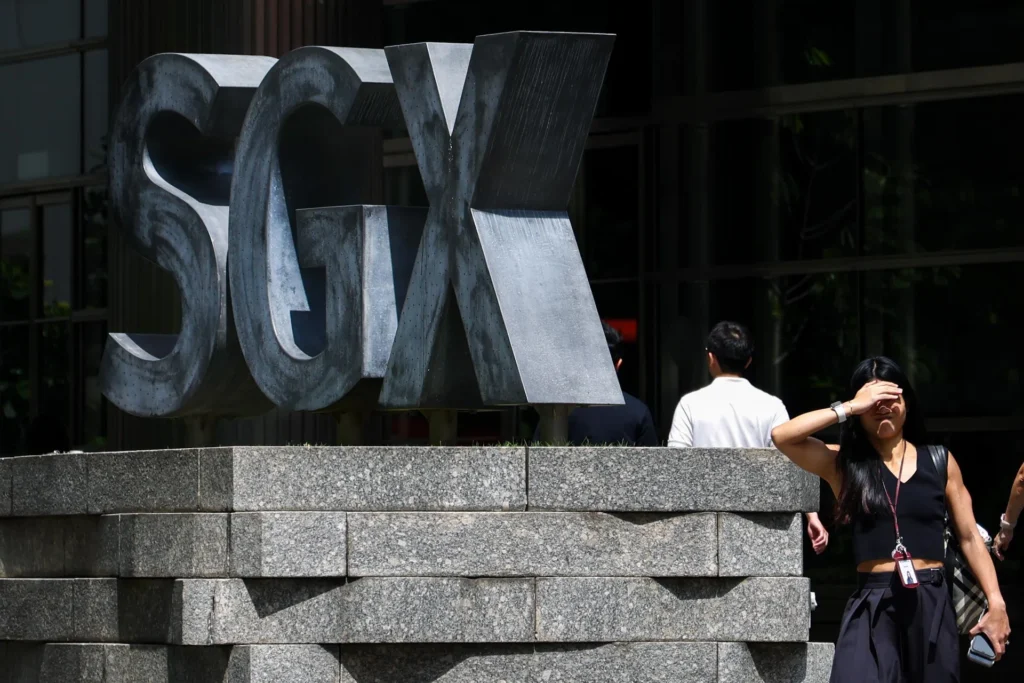 Singapore shares rise on Wednesday; STI up 1.2%