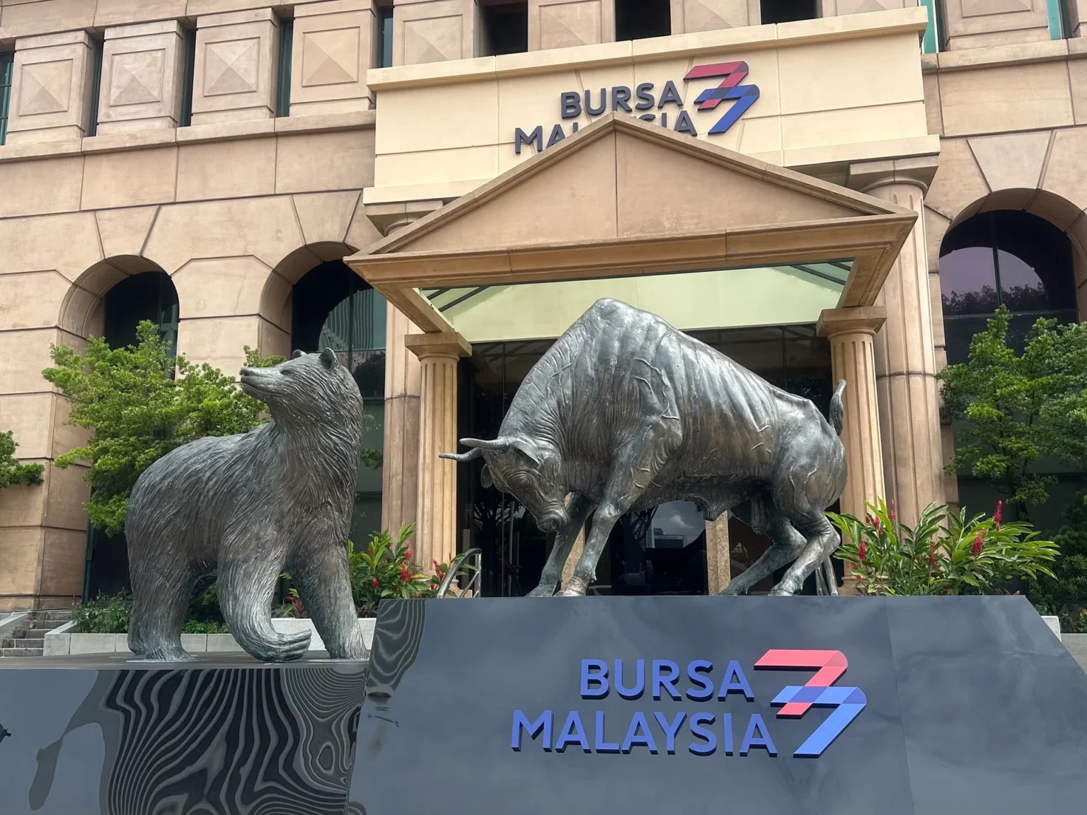 Bursa Malaysia raises IPO target after strong earnings
