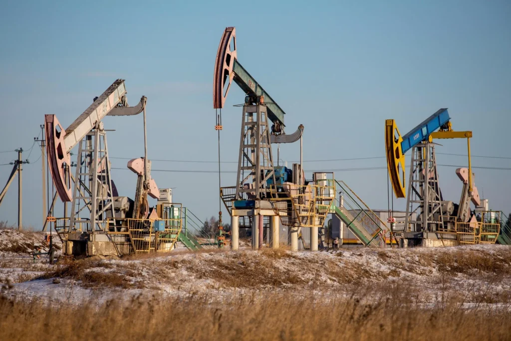 Oil steadies after gains as Hormuz ship attacks threaten supply