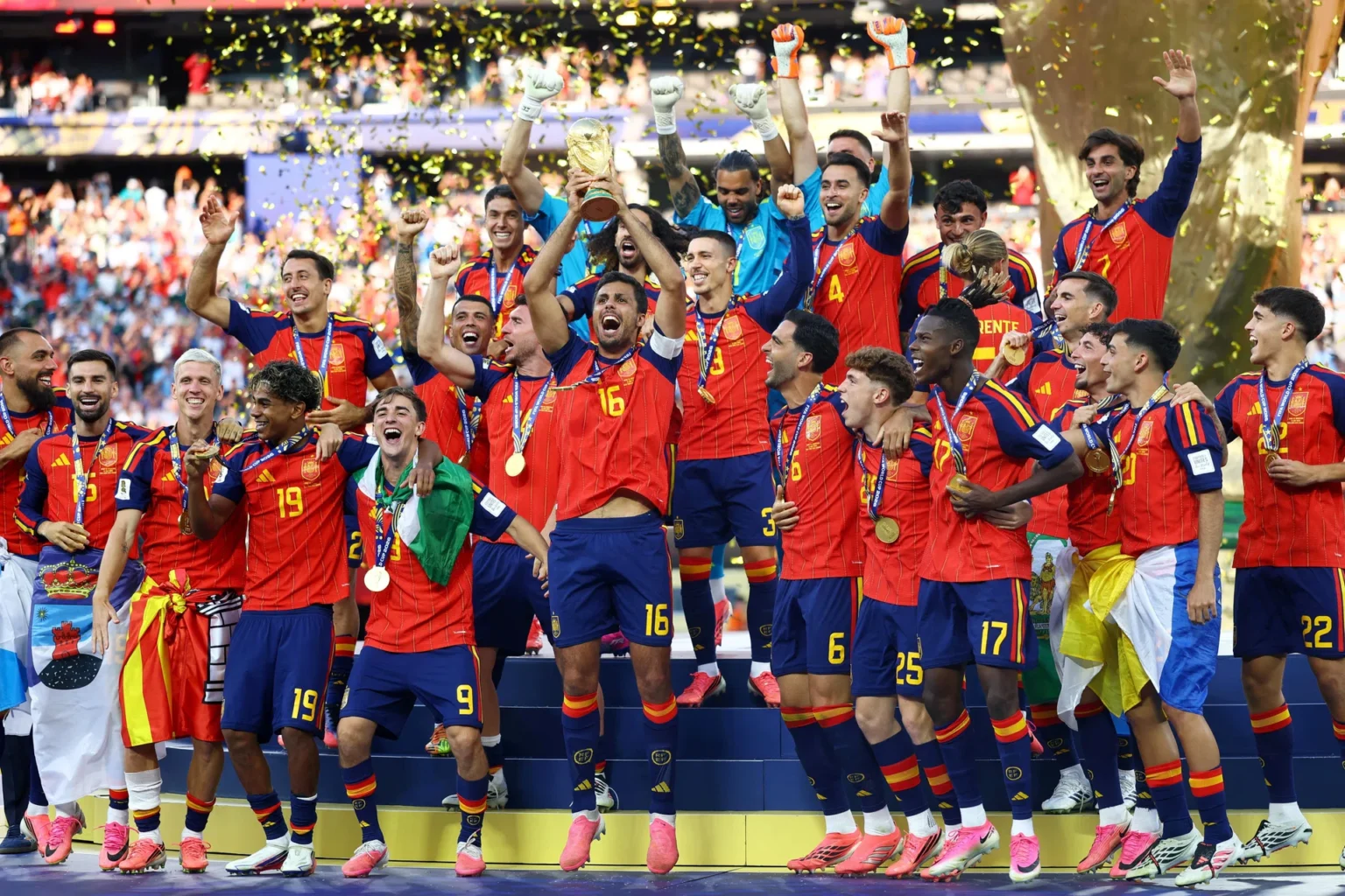 Spain battle past 10-man Argentina to win 1-0 in extra time to win World Cup