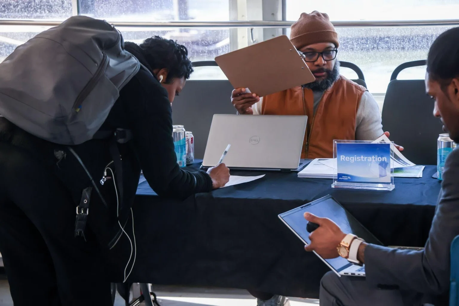 US weekly jobless claims fall sharply in latest week