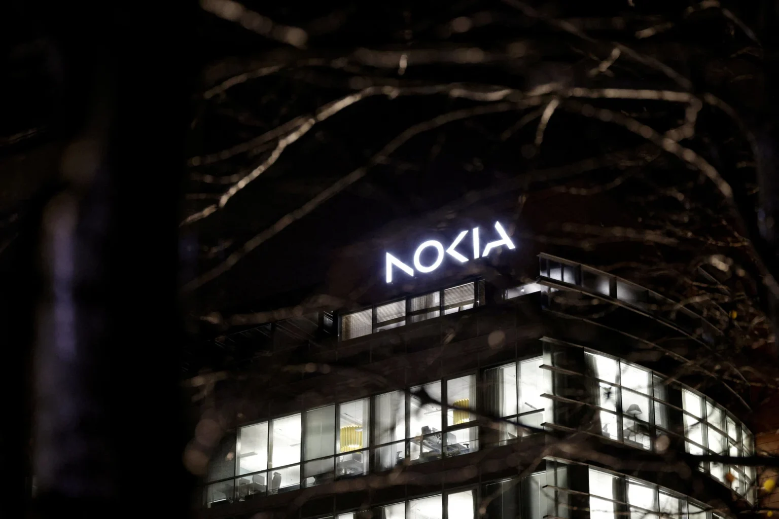 Nokia’s profit beats estimates as data centres boost growth