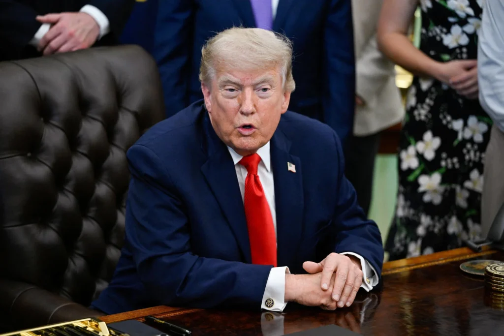 Trump plays down prospects of Iran talks amid Red Sea threat