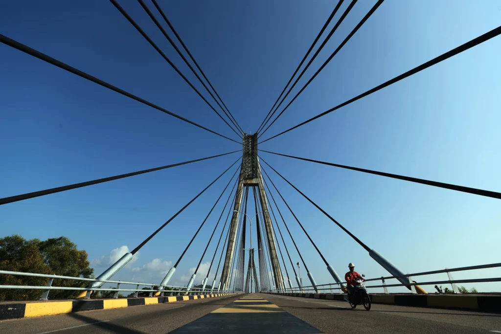How green energy, carbon credits can power Singapore-Indonesia ties
