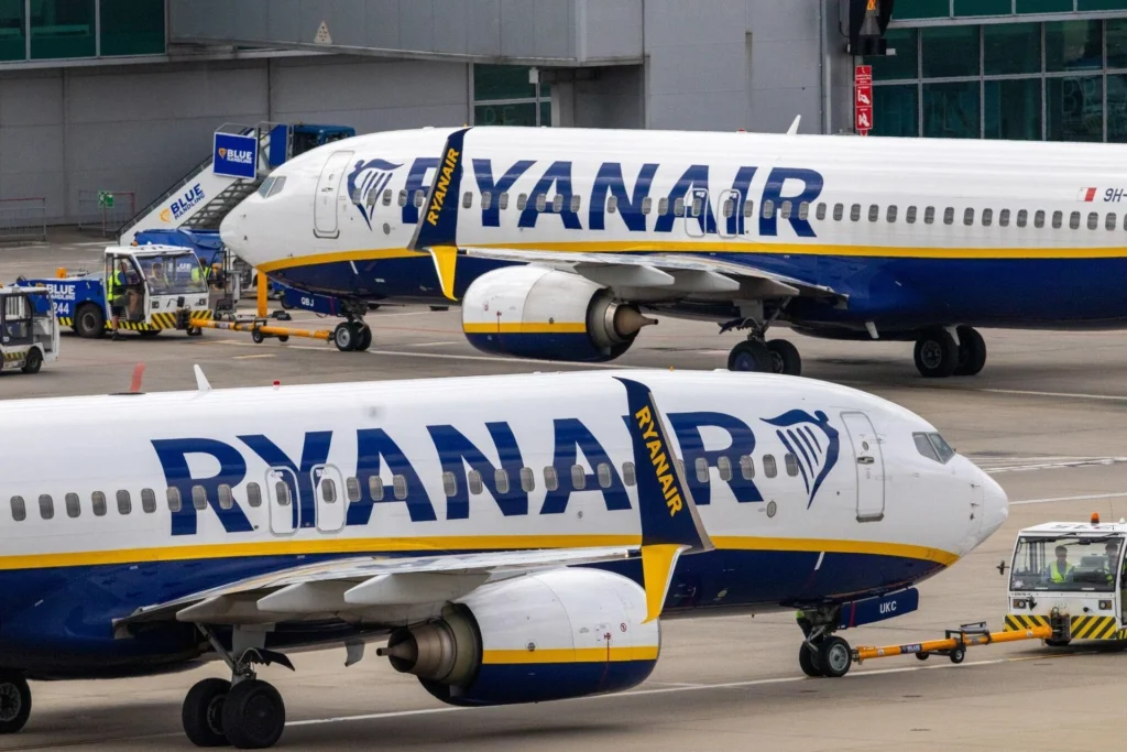 Ryanair quarterly profit slumps by a third on lower fares, higher fuel costs