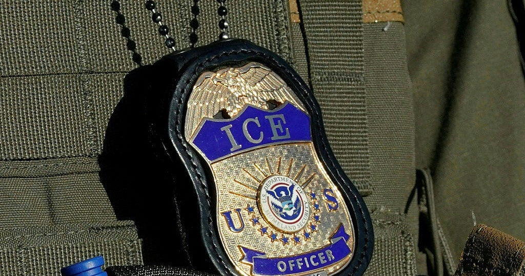 Judge temporarily blocks officials from deporting witness of deadly Houston ICE shooting