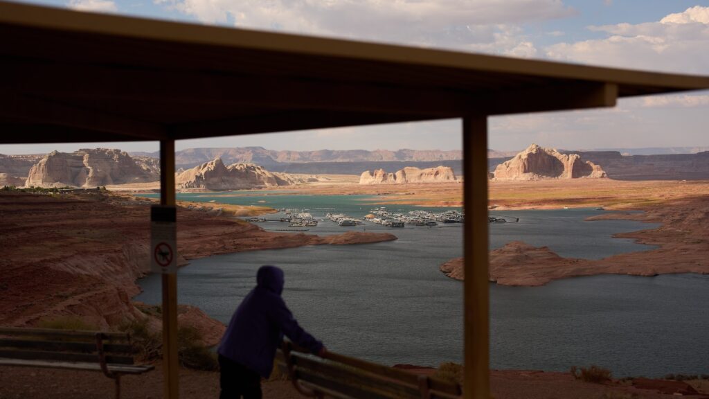 As Lake Powell shrinks, marinas are having to adapt to dwindling water levels