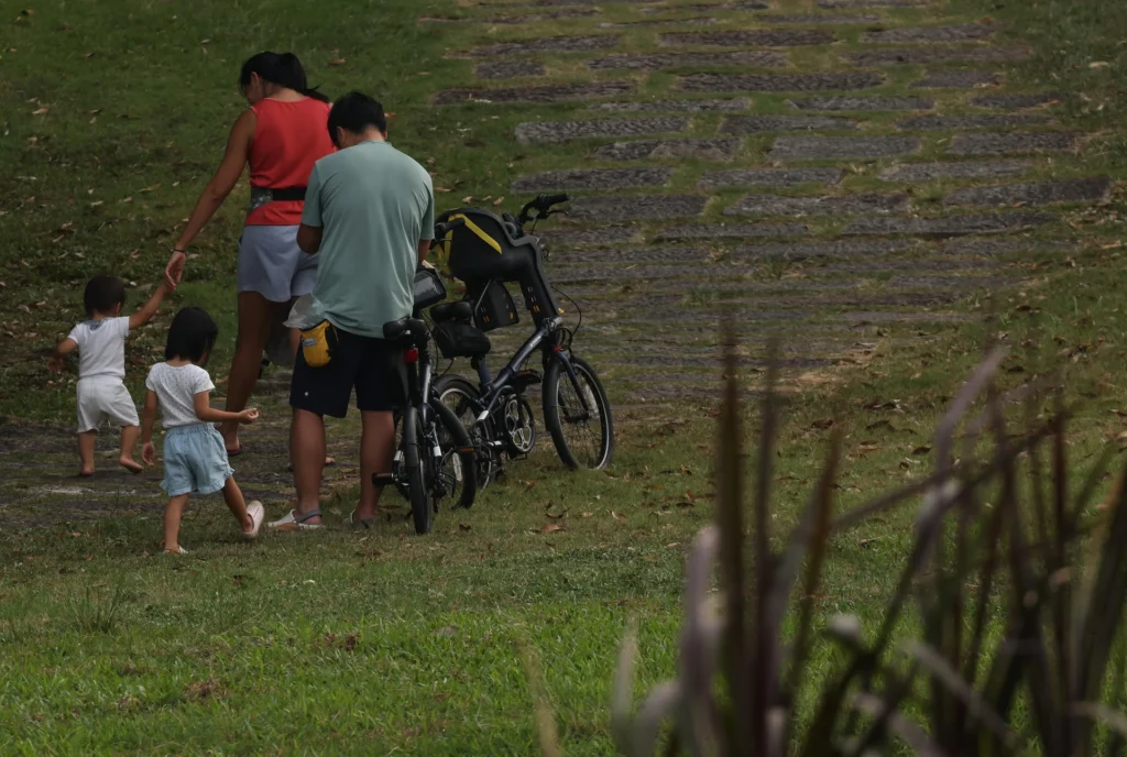 NDR 2026: Childcare leave salary caps still leave gaps for higher-income parents