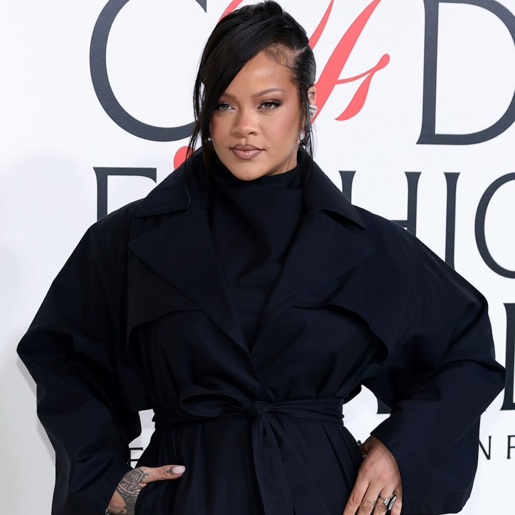 Rihanna Working on New Music, Songs for R9 Album After Anti
