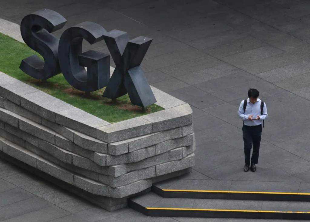 Are private funds more suitable than Reits for owning premier Singapore commercial properties?