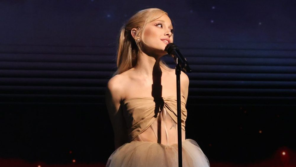 Ariana Grande Clarifies Upcoming Break, Says It Was Planned in Advance