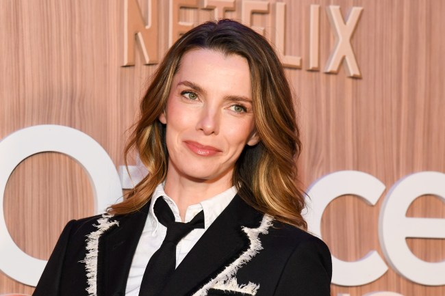 Betty Gilpin on ‘Widow’s Bay’ and Her Best Line Readings: Interview